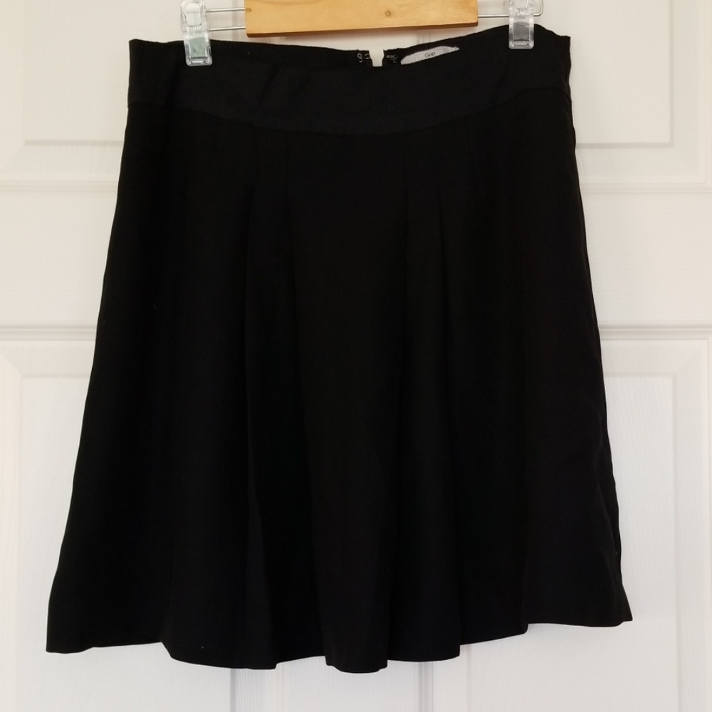 Gap Black Skater Mini Skirt Size 0